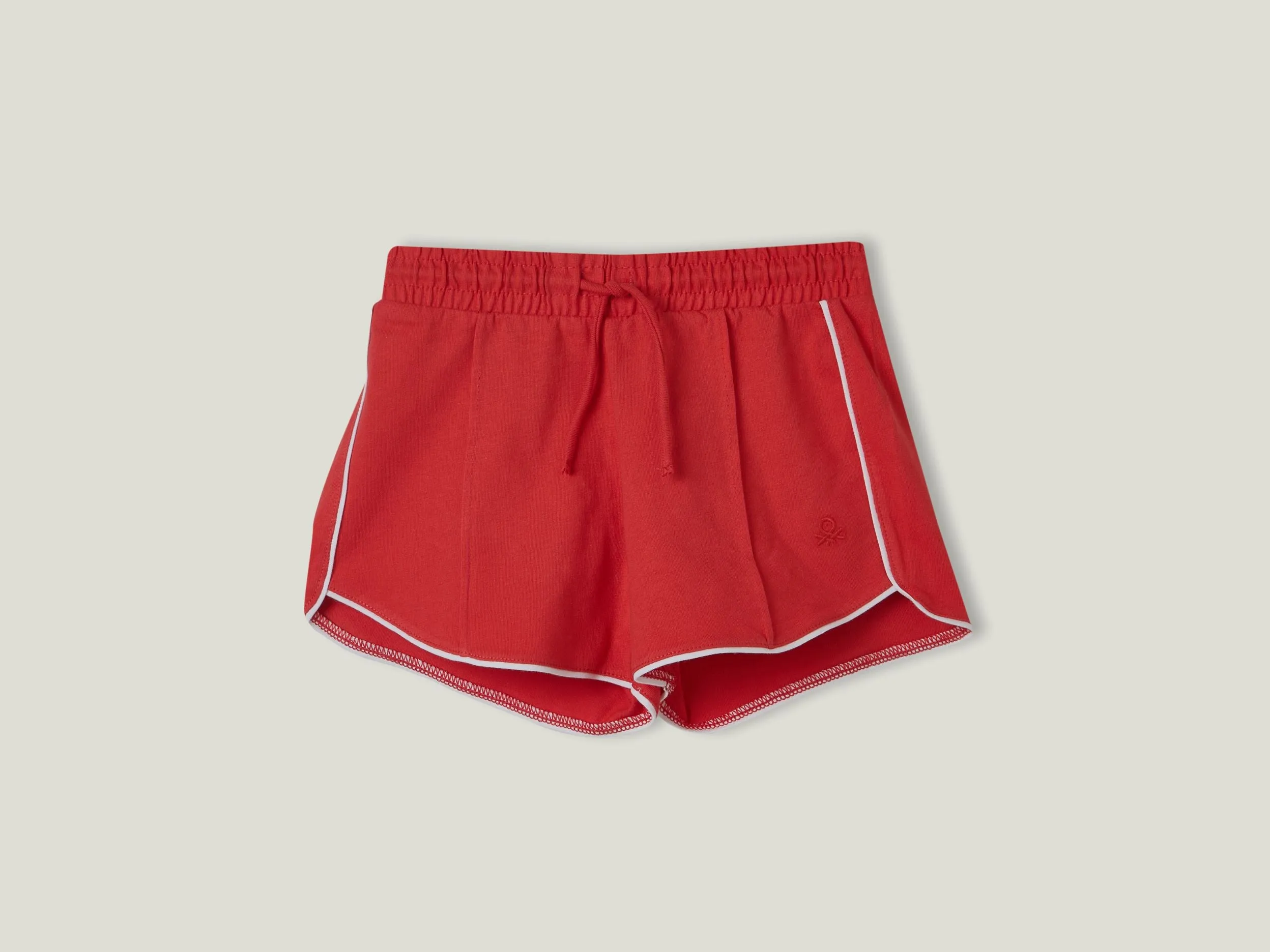 100% cotton shorts with drawstring