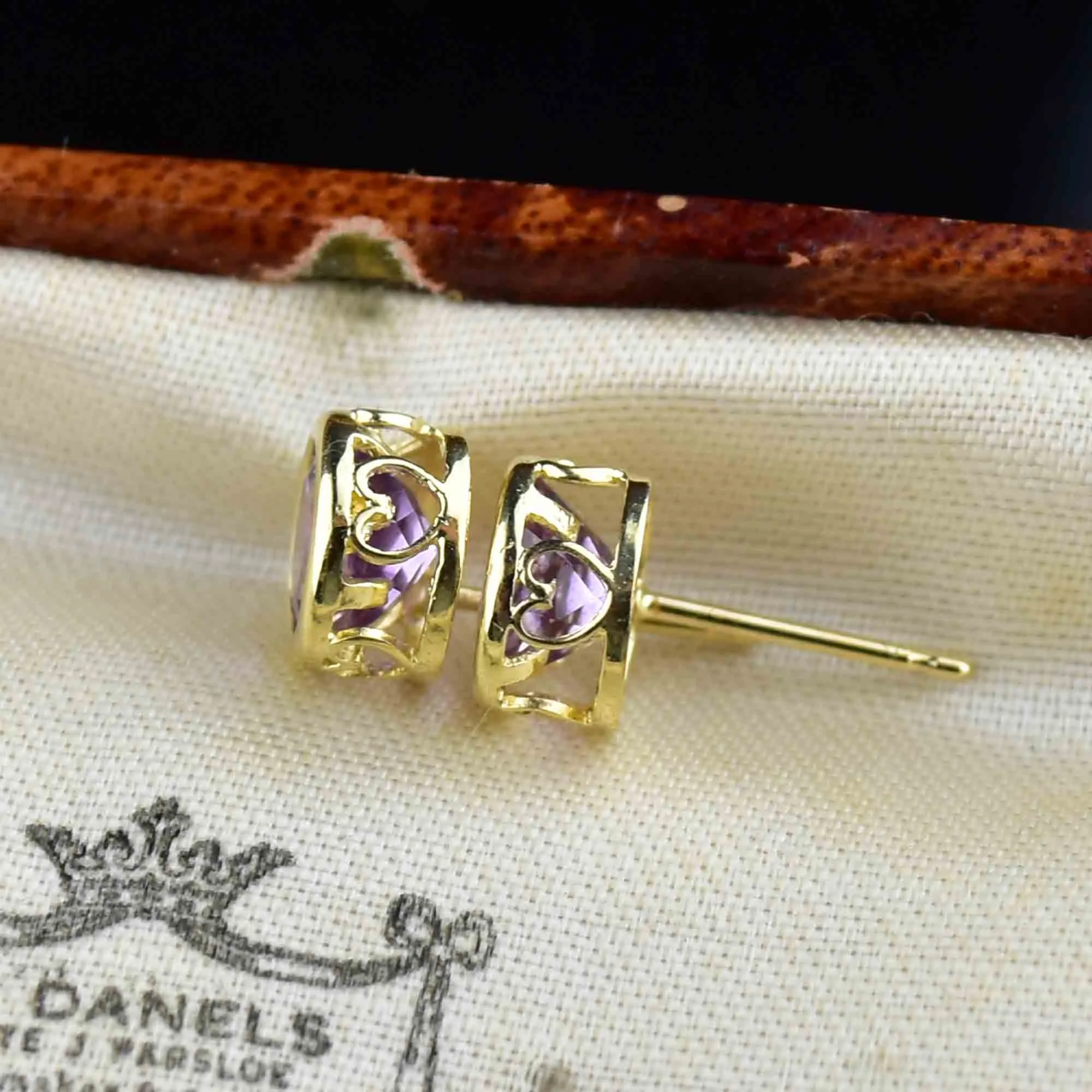 14K Gold Amethyst Heart Stud Earrings