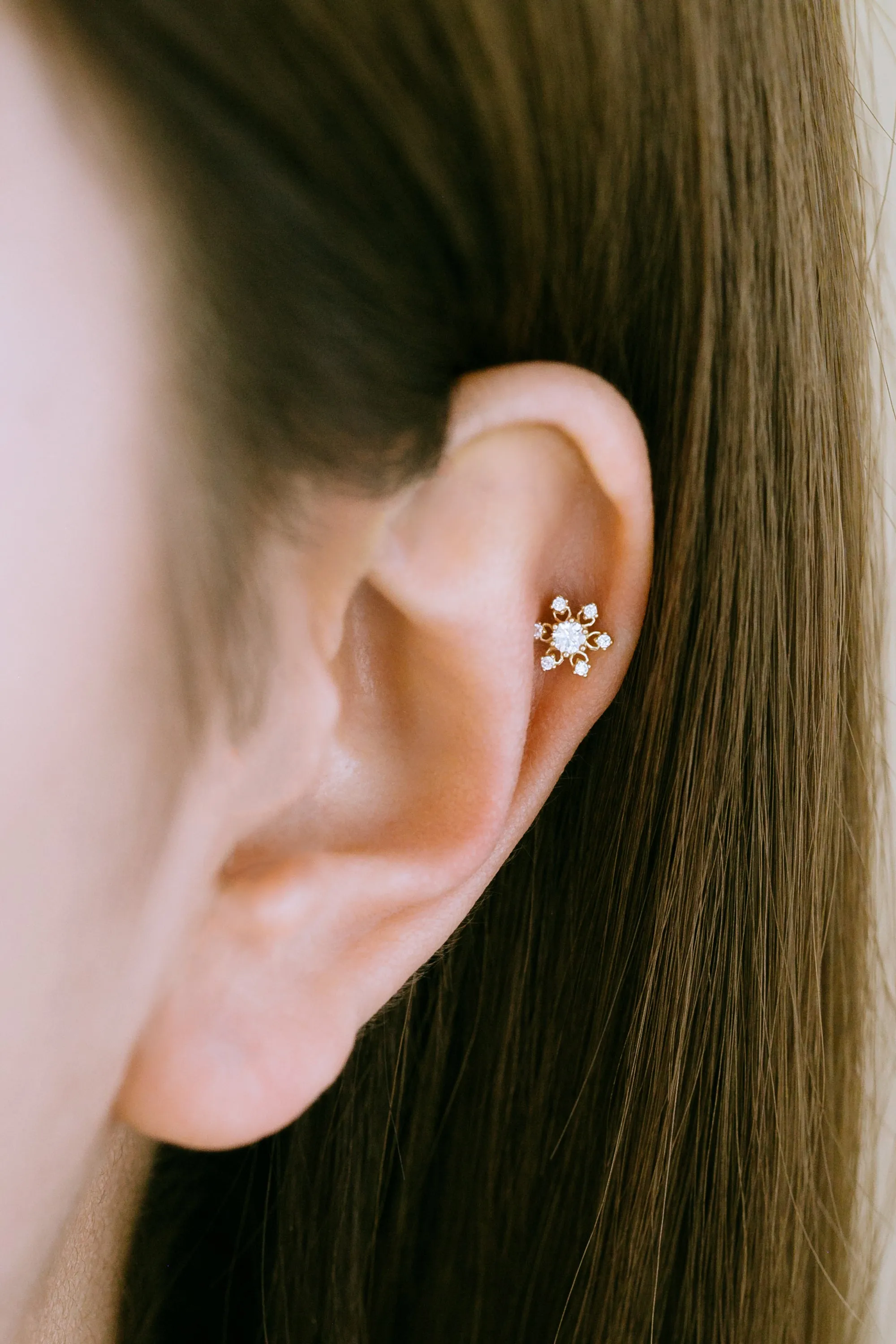 14K Real Gold Delicate Cz Flower Snowflake Forward Helix Cartilage Tragus Inner Conch Ear Stud Post Internally Threaded Earring Labret Jewelry