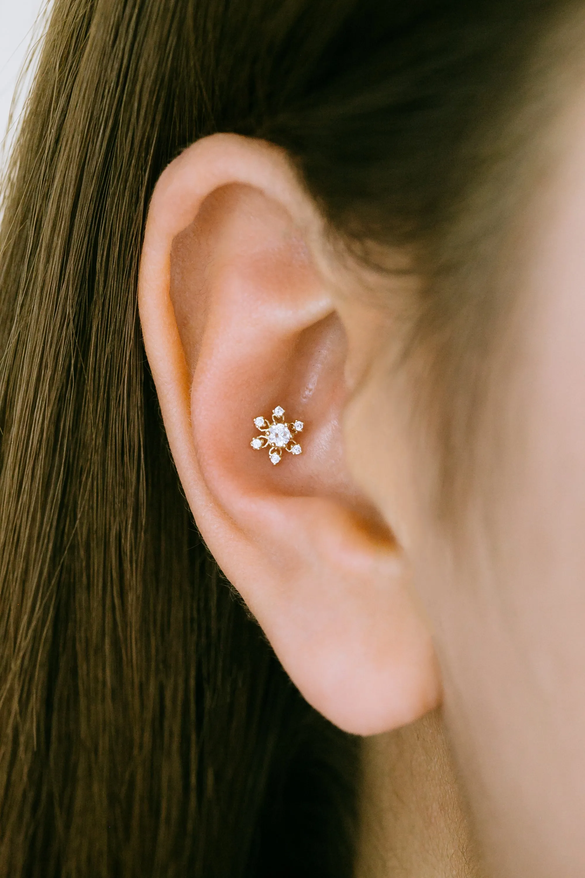 14K Real Gold Delicate Cz Flower Snowflake Forward Helix Cartilage Tragus Inner Conch Ear Stud Post Internally Threaded Earring Labret Jewelry