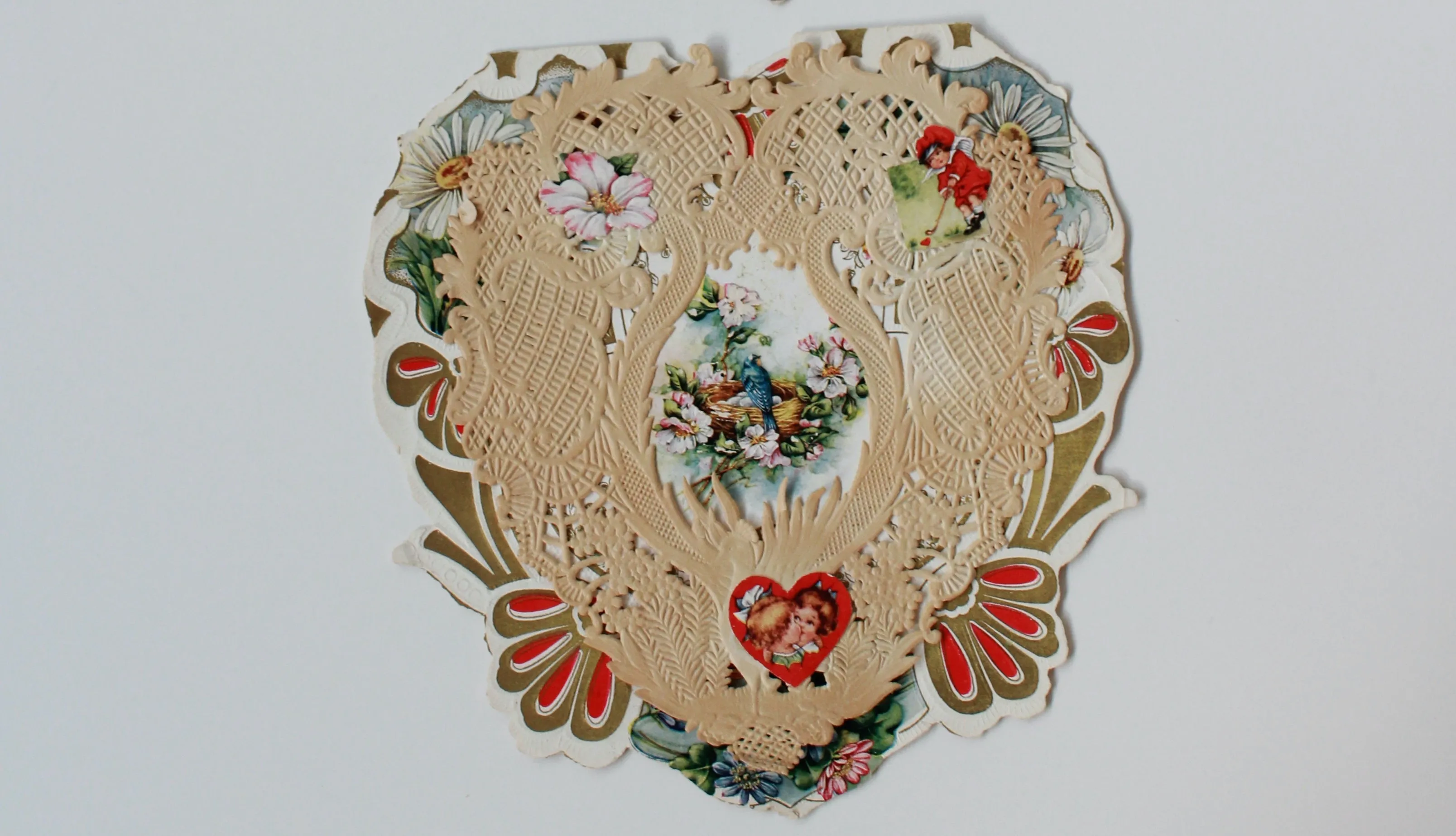 1920s Paper Lace Heart Valentines, Set of 2