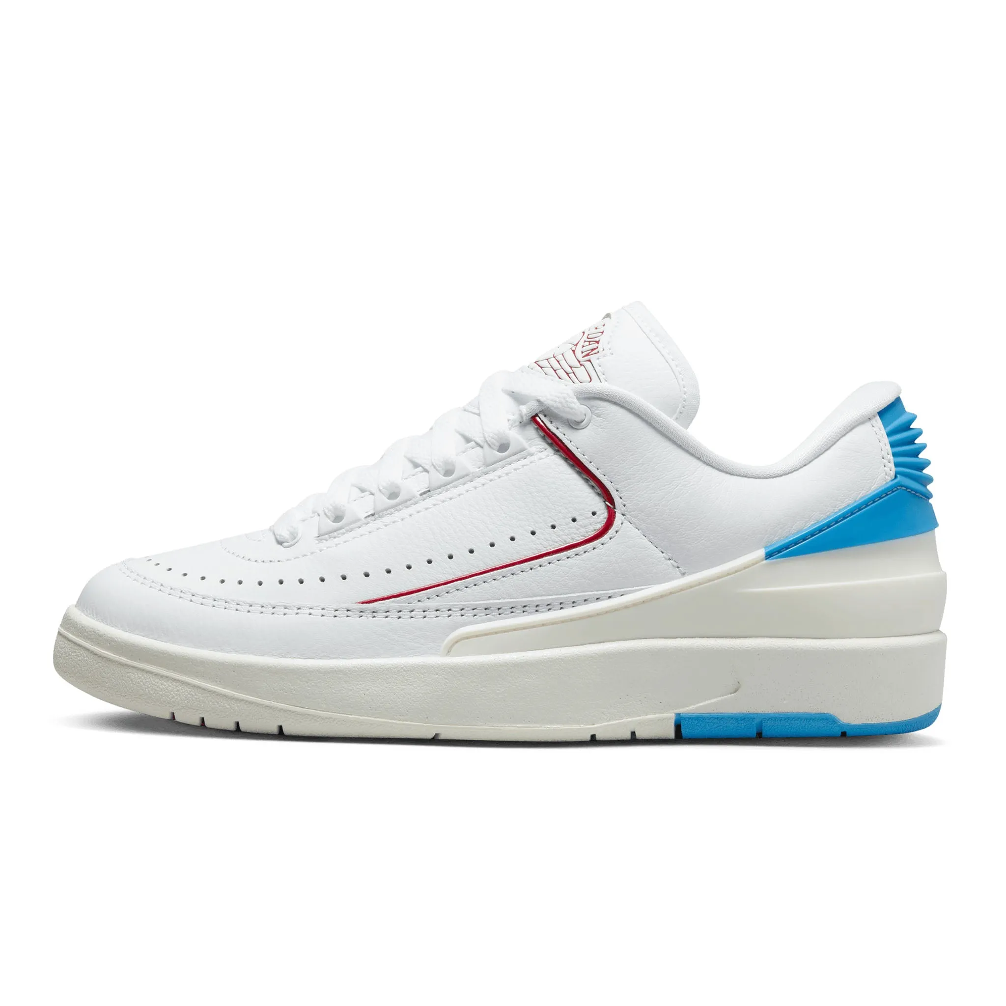 AIR JORDAN 2 RETRO LOW NC TO CHI (WOMEN'S) 2023