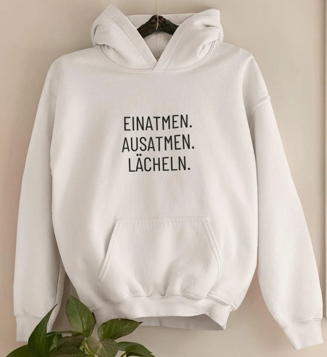 Einatmen. Ausatmen. Lächeln. Bio Hoodie Unisex