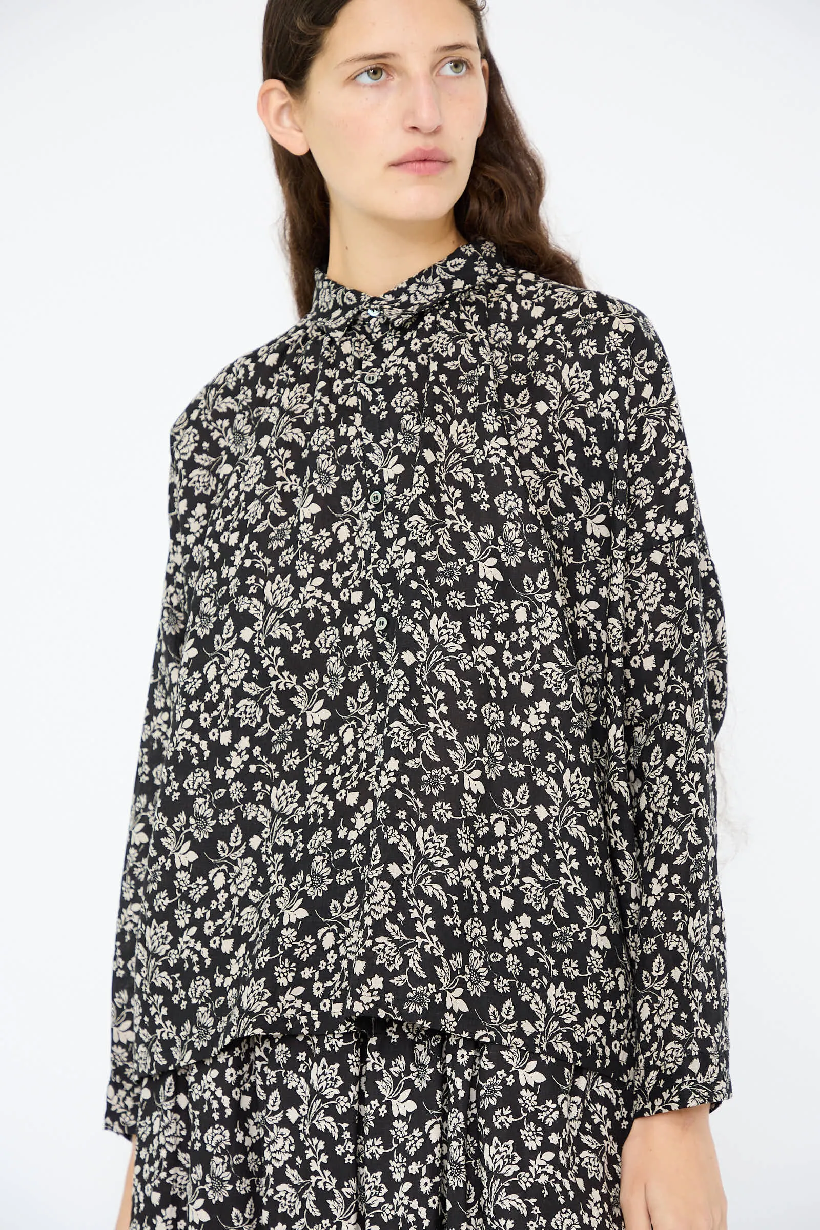 Linen Flower Print Shirt in Black