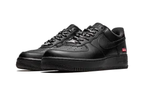 Nike Air Force 1 Low Supreme Black