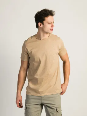 VICTOR CREWNECK TEE - SAND