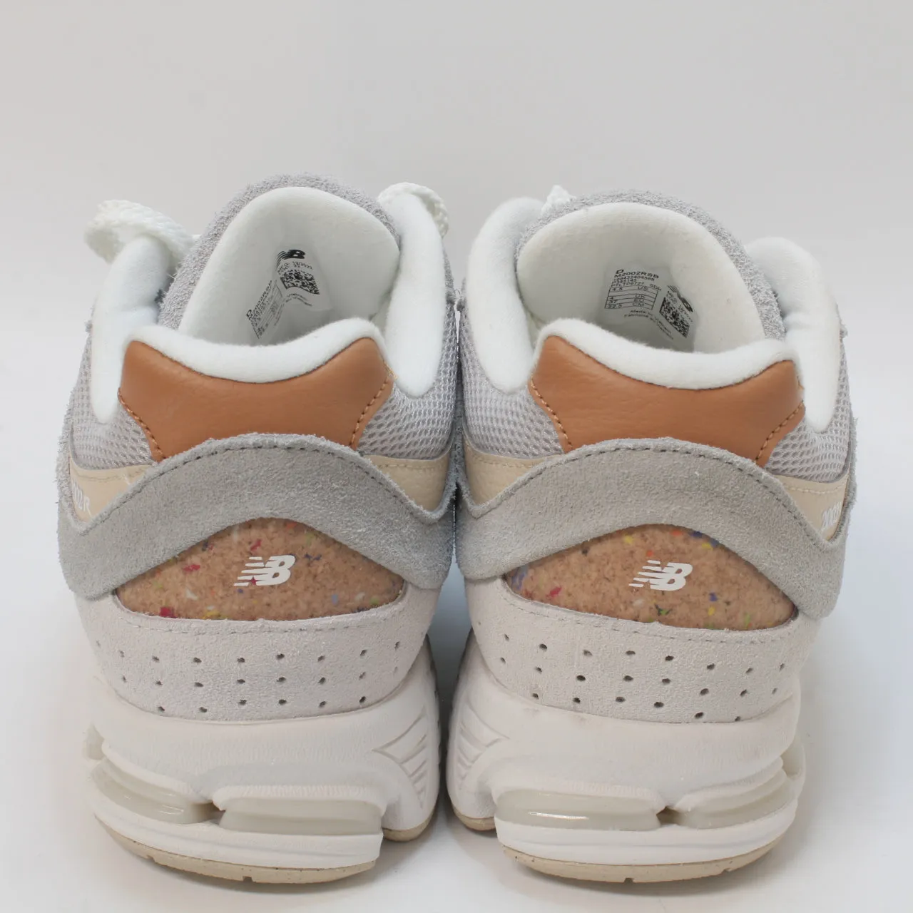 Womens New Balance 2002 Concrete White Trainers